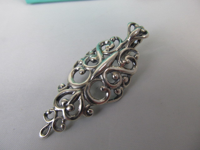 lot 164 image: Ornate Sterling Silver Pendant