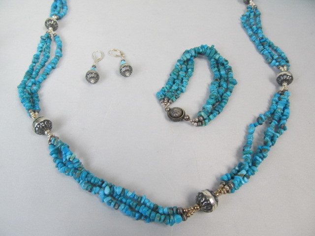 lot 165 image: Sterling Silver & Triple Strand Turquoise Necklace Bracelet & Earrings