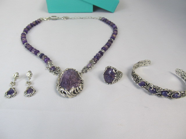 lot 173 image: Sterling Silver Purple Charoite Necklace Bracelet Ring & Earrings
