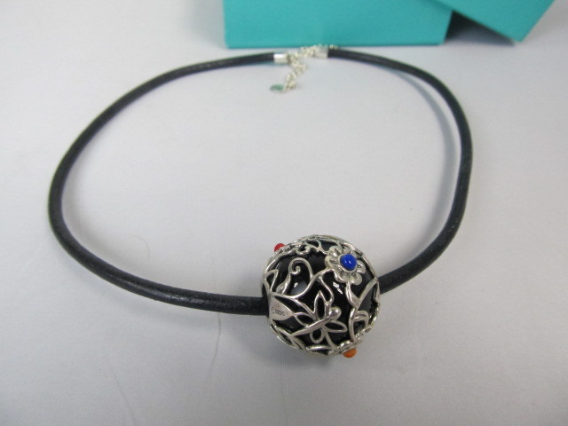 lot 175 image: Sterling Silver Black Onyx & Multi Gemstone Orb Necklace