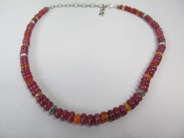 lot 200 image: Multi Colored PinkRed Coral Gemstone & Sterling Silver Necklace