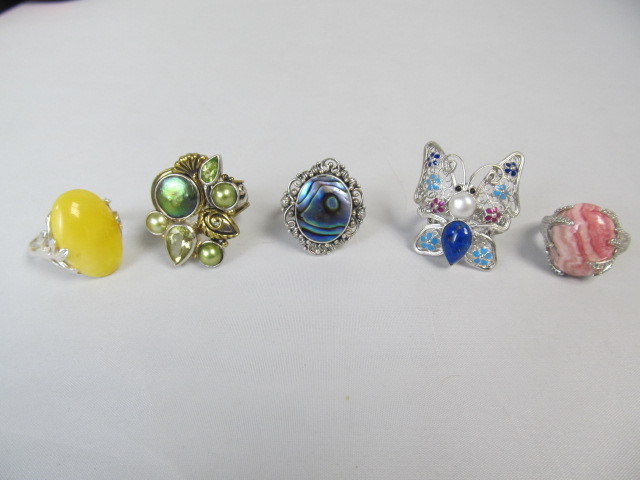 lot 239 image: 5 Signed Sterling Silver & Gemstone Rings