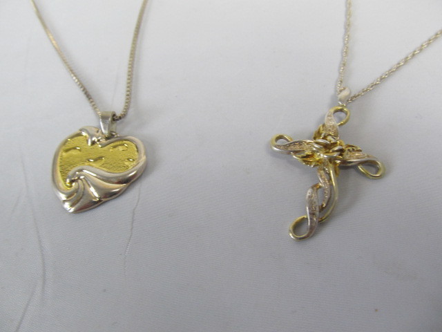 lot 249 image: Gorham Sterling Silver Cross & Heart Necklaces