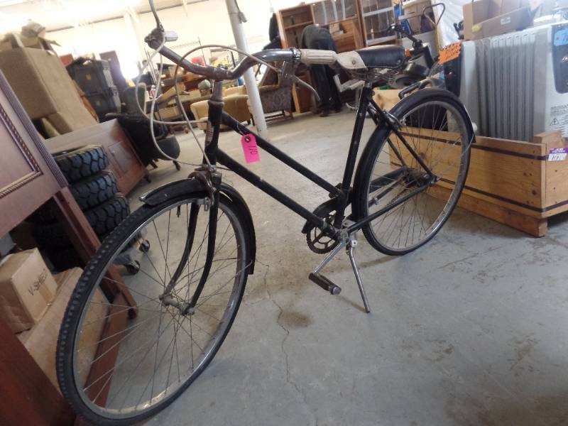 VINTAGE BRITISH MADE BICYCLE