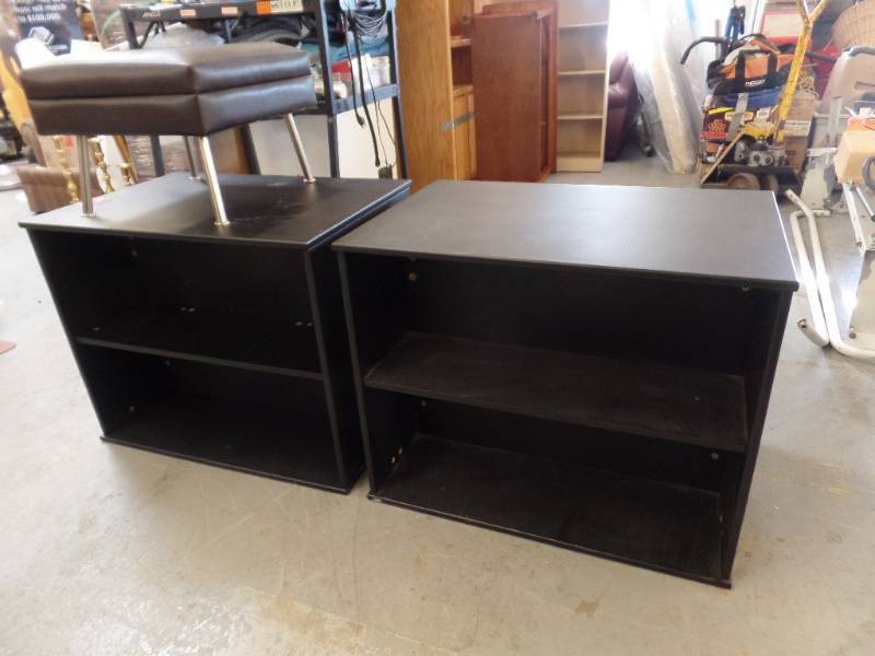 DOUBLE SIDED SHELVING UNITS