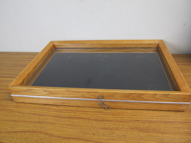lot 31 image: NICE Oak & Glass Display Case