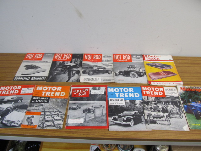 lot 94 image: Lot of Vintage Hot Rod Racing & Auto Magazines