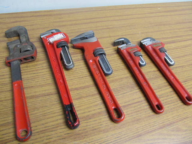 lot 118 image: Group of Heavy Duty RIDGID etc. Pipe Wrenches