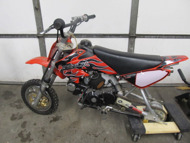lot 126 image: American Classic 110cc Motorbike 