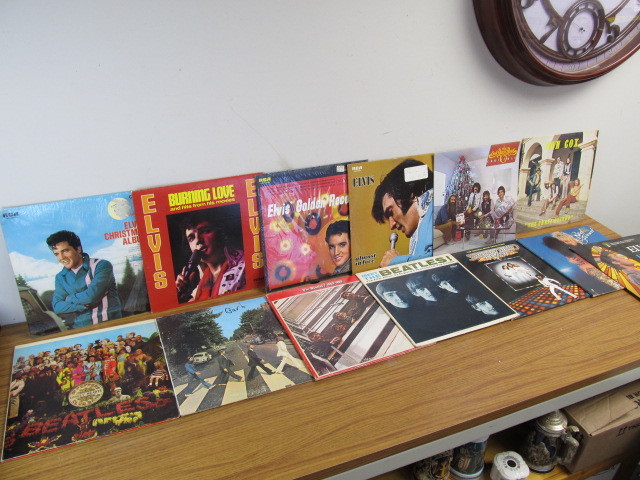 lot 143 image: Group of Vintage Vinyl Records - Elvis, The Beatles etc