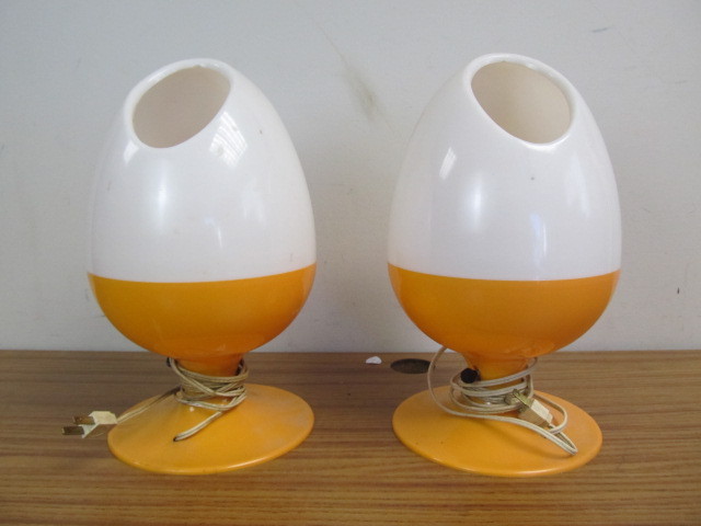 lot 153 image: Pair of Vintage Retro 1971 Egg Lamps by C.N. Burman