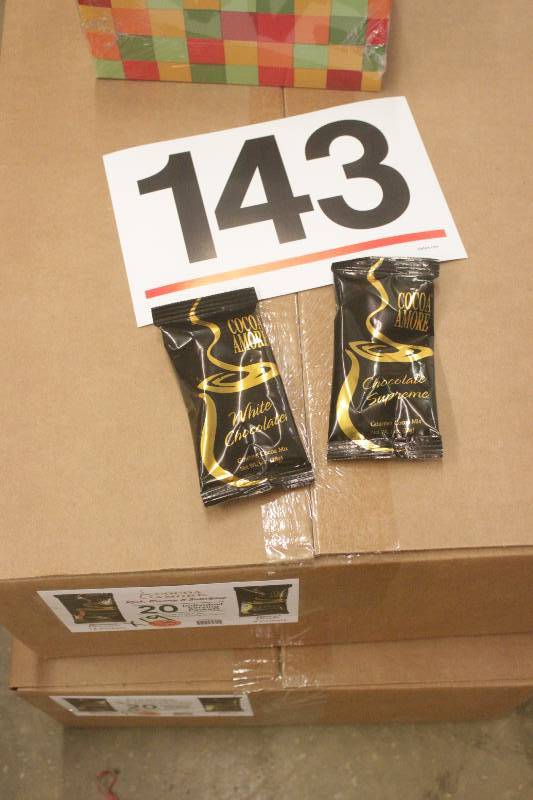 32 Retail Boxes of Cocoa, 2 flavors (760 total packets)