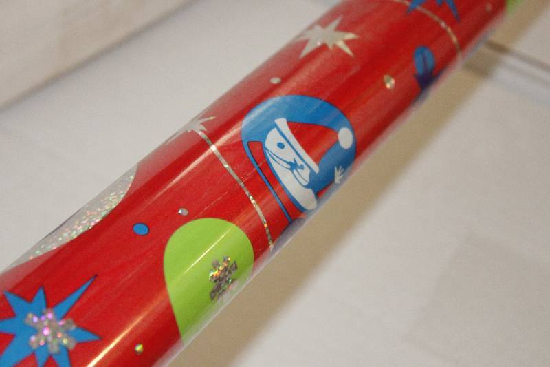Holiday Mylar Gift Wrap (48 rolls of 100 feet)