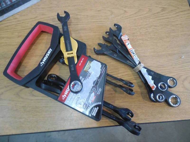 HUSKY 10 PIECE RATCHET WRENCH SET