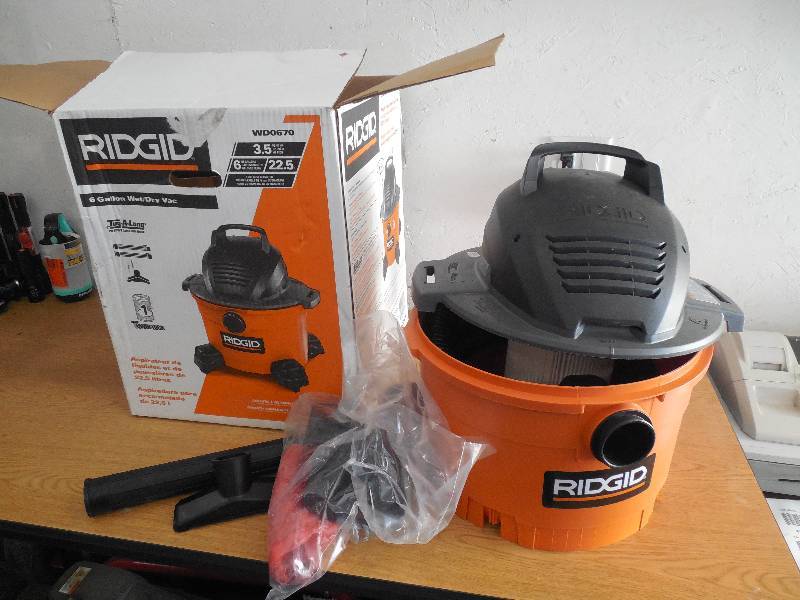 RIDGID 6 Gal. 3.5-Peak HP Wet Dry Vac