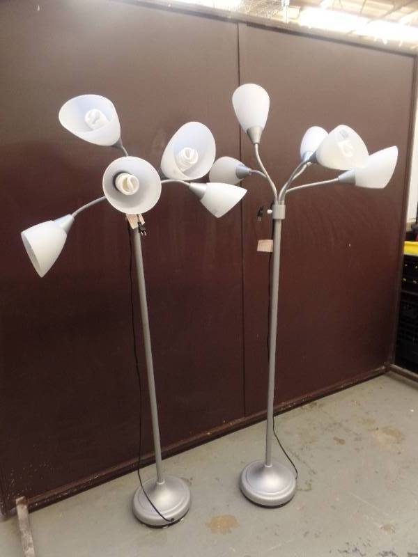 lot 232 image: PAIR OF FLOOR LAMPS