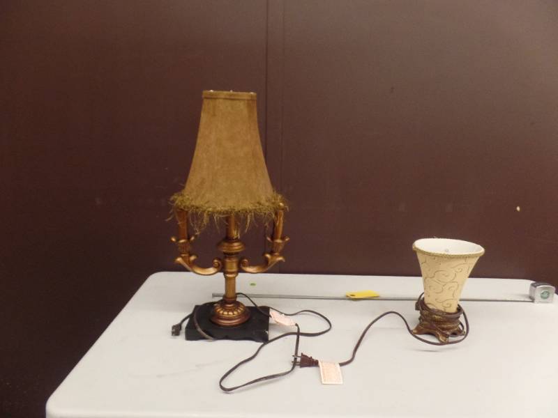 lot 244 image: TWO TABLE LAMPS
