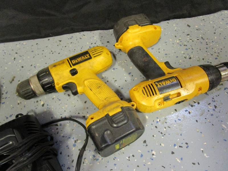 lot 21 image: (2) 12v DeWalt Drills, Ratchet Straps