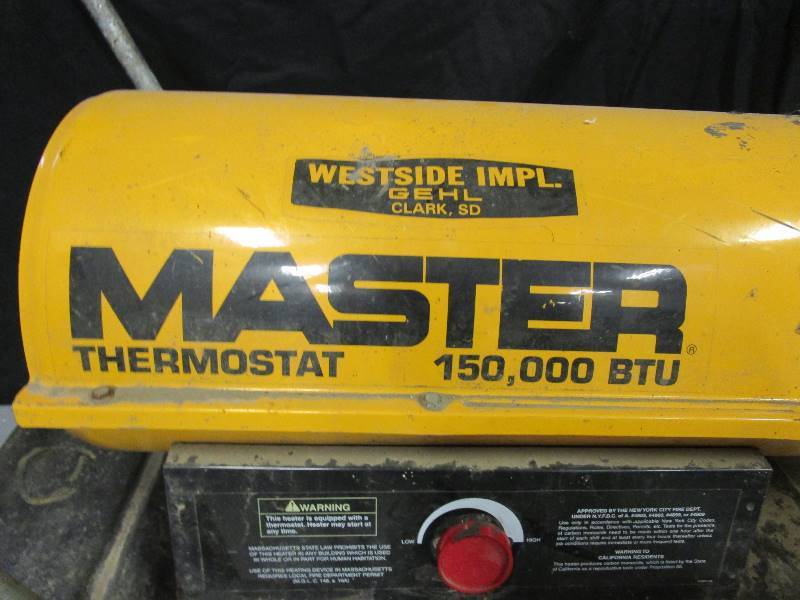 lot 5 image: 150,000 BTU Shop Heater
