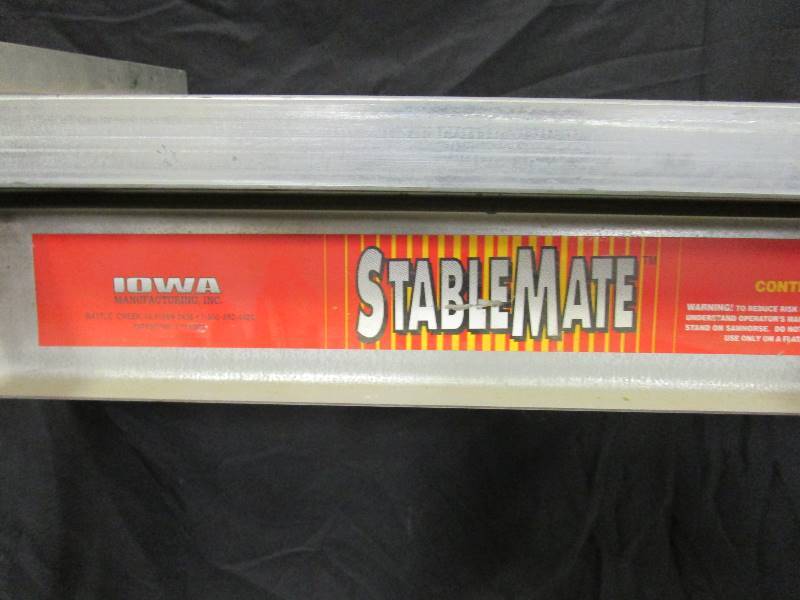 lot 11 image: Saw Stand