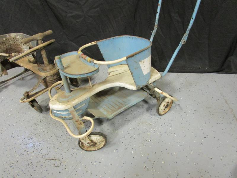 lot 35 image: Vintage Stroller & Walker