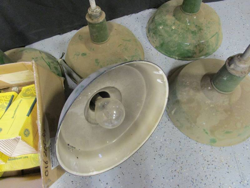 lot 39 image: (5) Pendant Industrial Lights