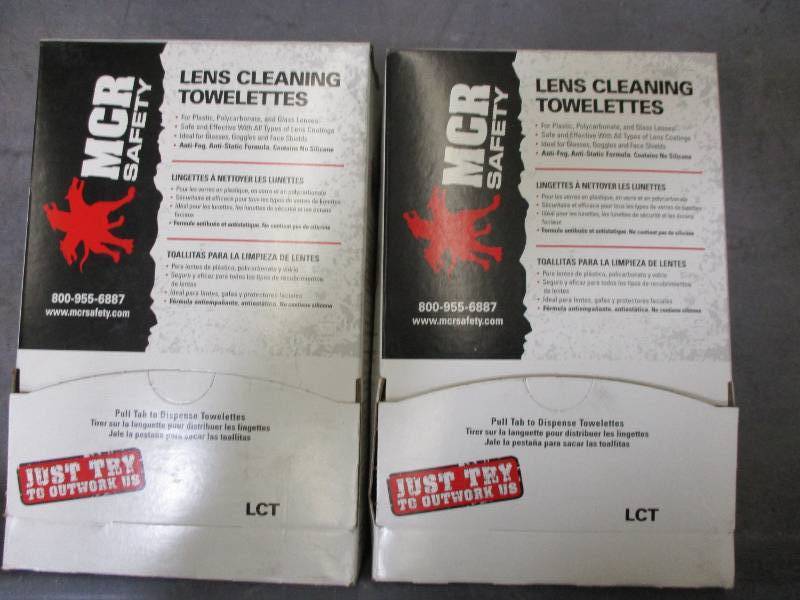 Lens Cleaning Wipes
