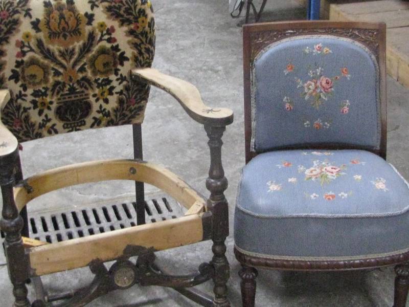 lot 20 image: Vintage Chairs