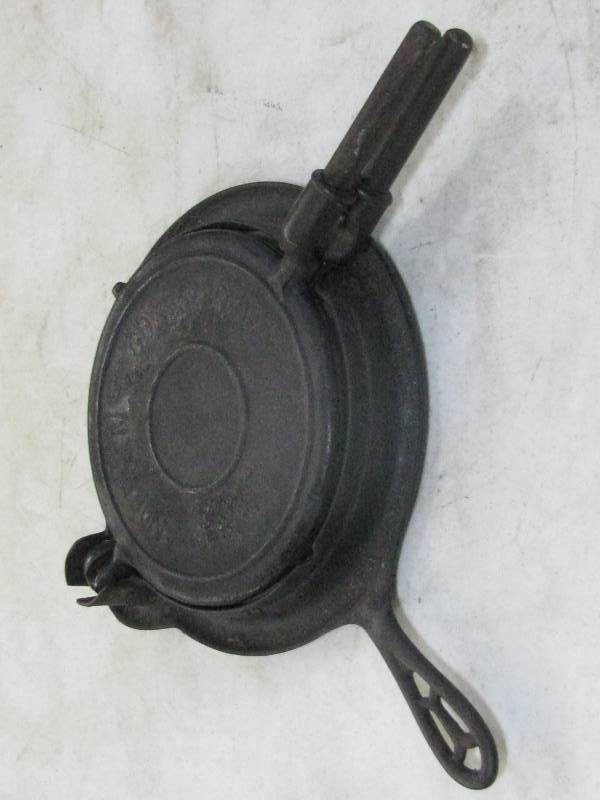 cast iron krumkake iron