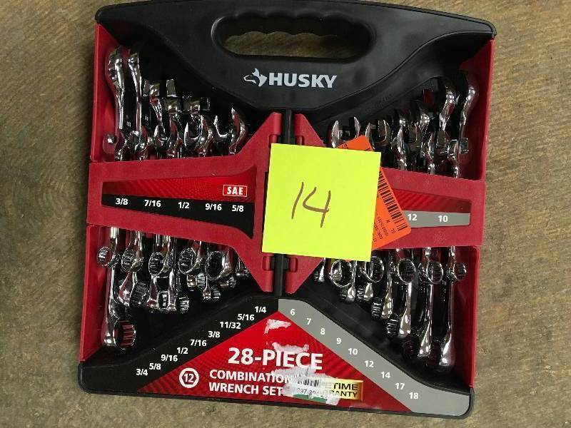 Husky Combination Wrench Set 28 Pieces not used