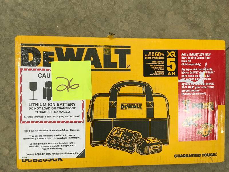 DeWalt 20 Volt MAX Starter Kit open box never used