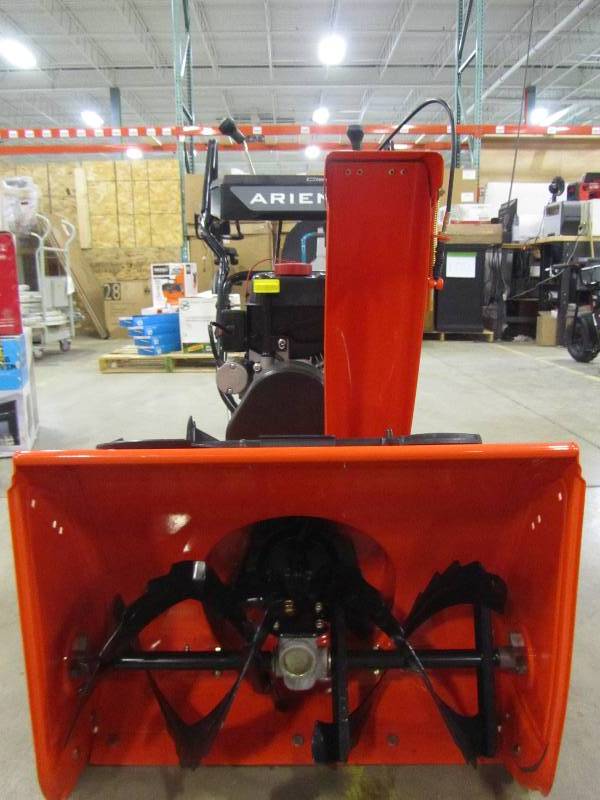 lot 10 image: Ariens Classic 24 in. 2-Stage Electric Start Gas Snow Blower