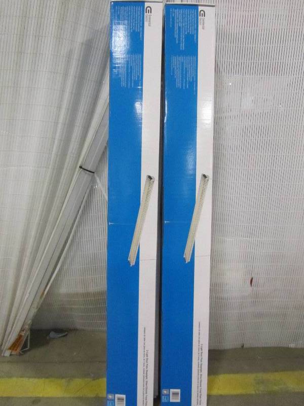 lot 45 image: Commercial Electric Steel Plate 2-Lamp Hanging Fluorescent Silver ShopLight