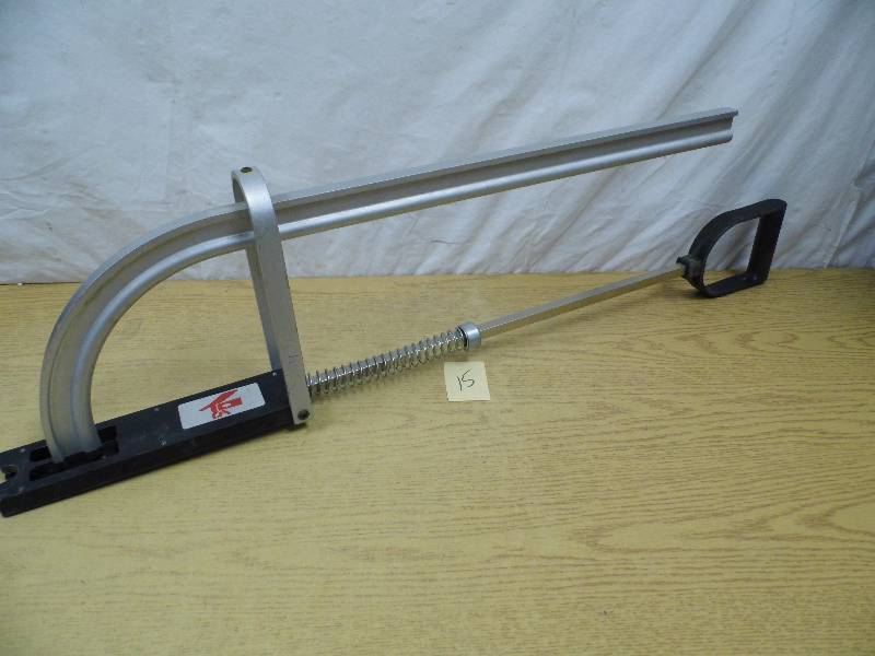 lot 15 image: Stapler