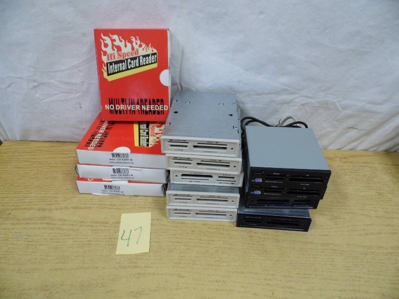 lot 47 image: Card Readers
