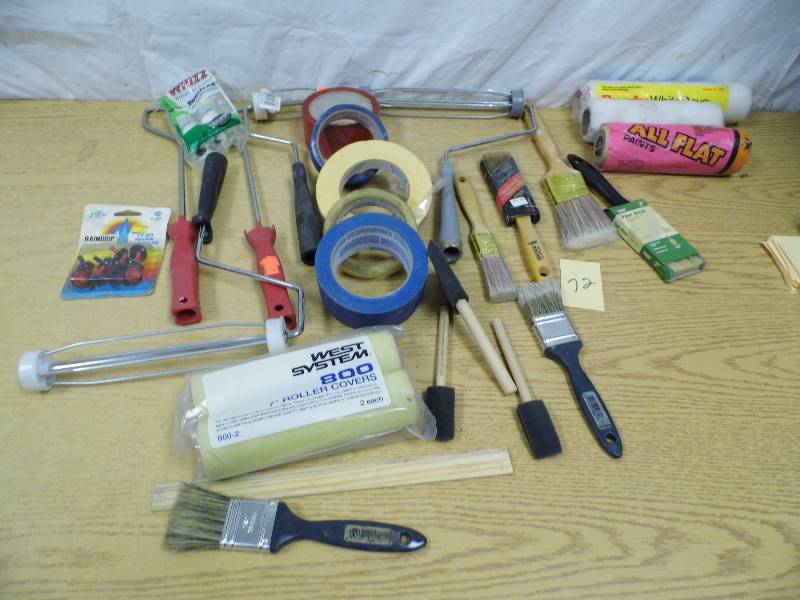 lot 72 image: Assorted Painting Supplies