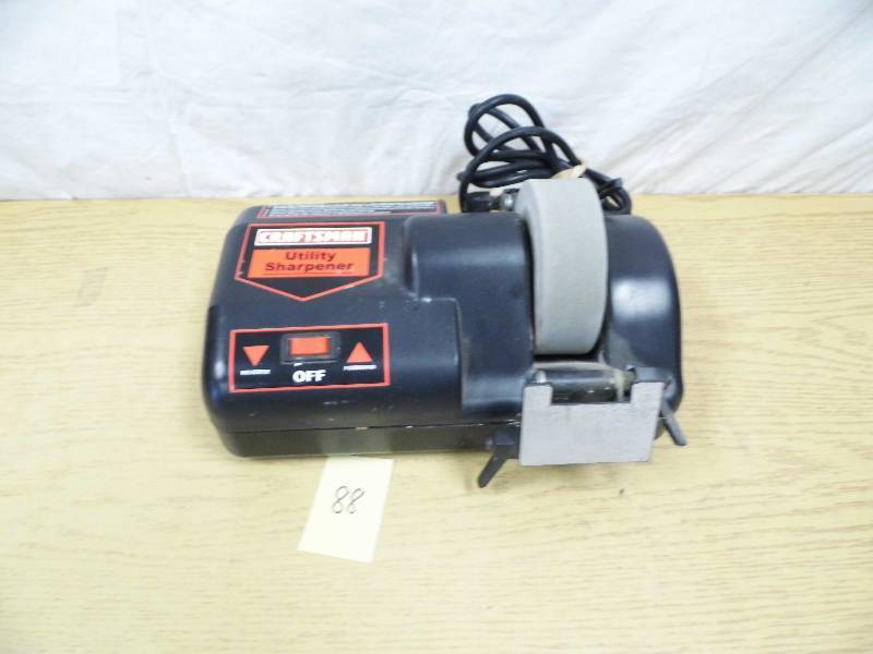 lot 88 image: Craftsman Utility Sharpener