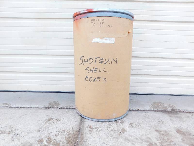 lot 5 image: 30 Gallon Fiber Drum