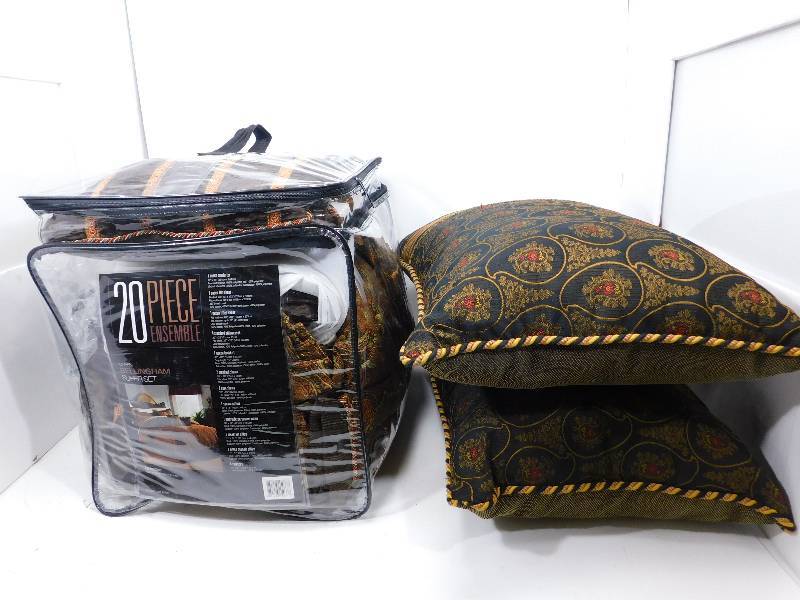 lot 31 image: Size Queen Bellingham Super Set