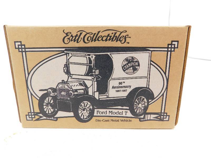 lot 80 image: Ertl 1907 Ford Model T