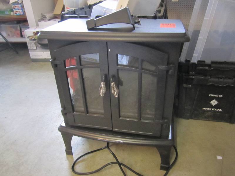 lot 42 image: Hampton Bay Infrared Electric Stove...