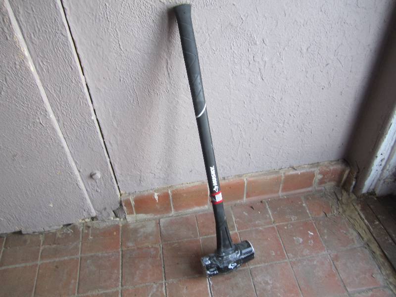 lot 56 image: Husky 16 pound Sledge Hammer with F...