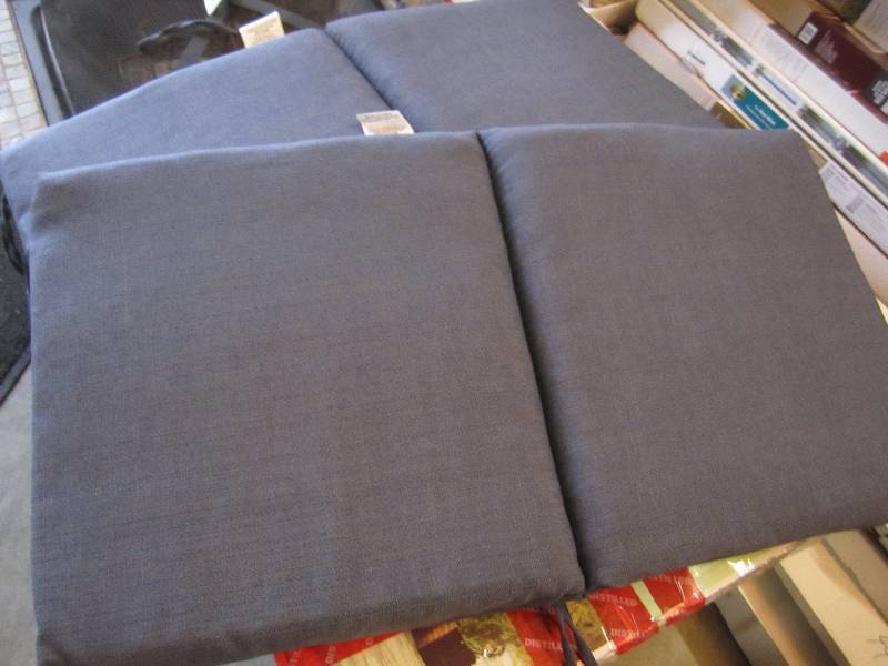 lot 88 image: Pair of Hampton Bay Patio Chair Cus...
