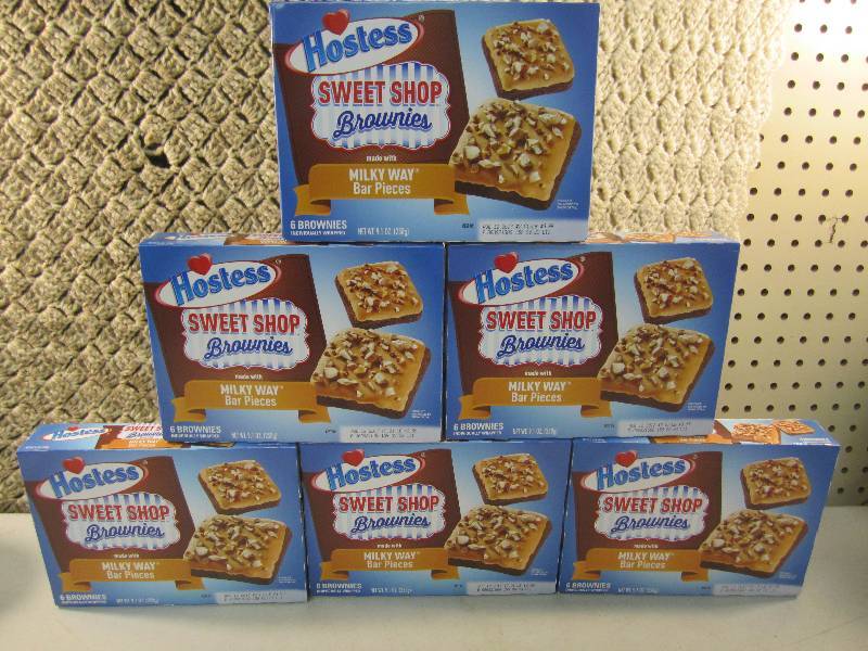 lot 122 image: Lot of 6 Boxes Hostess Sweet Shop B...