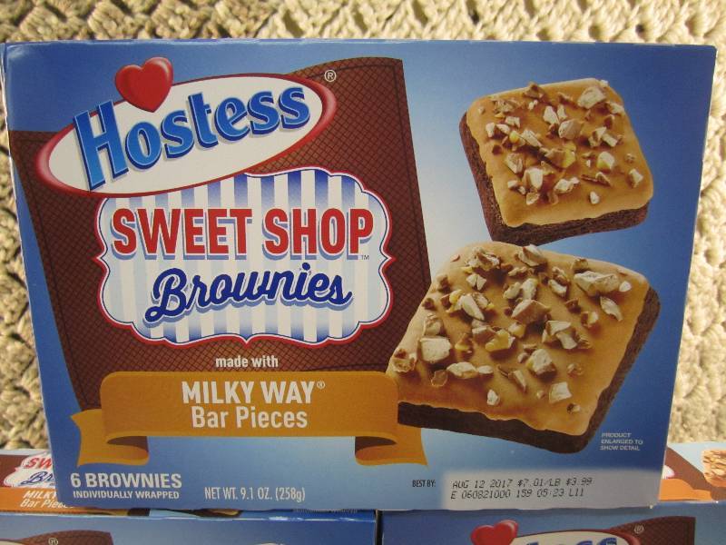 lot 123 image: Lot of 6 Boxes Hostess Sweet Shop B...