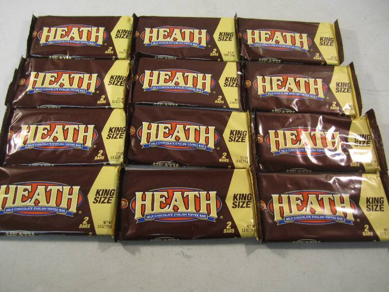 lot 162 image: Lot of 12 King Size Heath Candy Bar...
