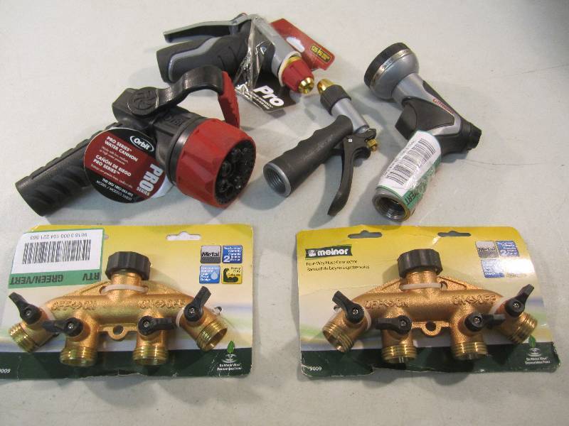 lot 170 image: Mix Lot of Garden Hose Sprayers and...