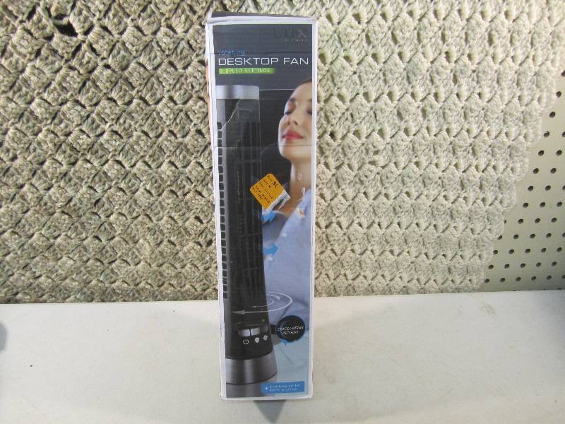 lot 200 image: Lux Rotating Desk Top Fan Open Box ...