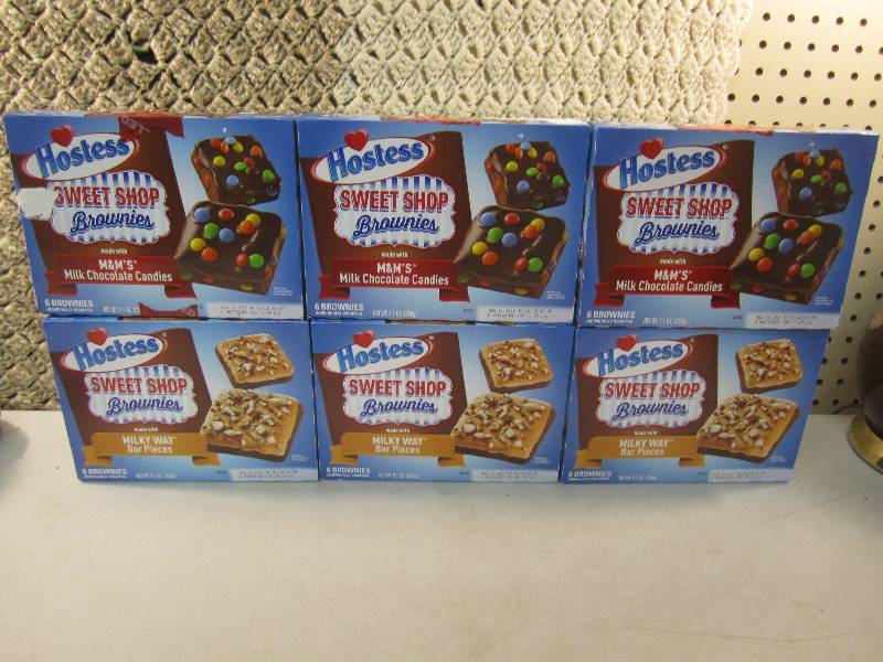 lot 206 image: Mixed Lot of 6 Boxes Hostess Sweet ...