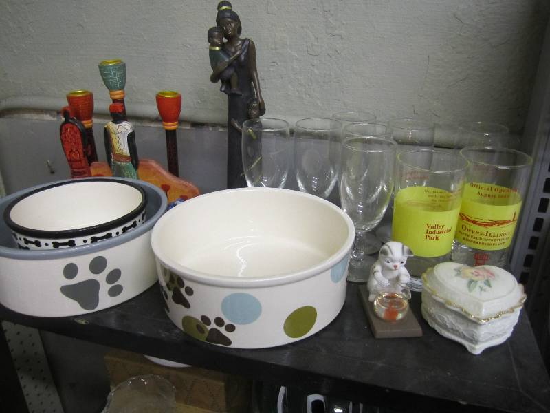 lot 273 image: Everything on Shelf Unit Shelf not ...